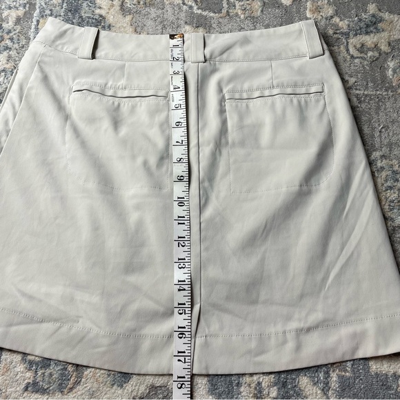 Nike Golf Dri-FIT Skirt in Light Gray Cream - Picture 3 of 5